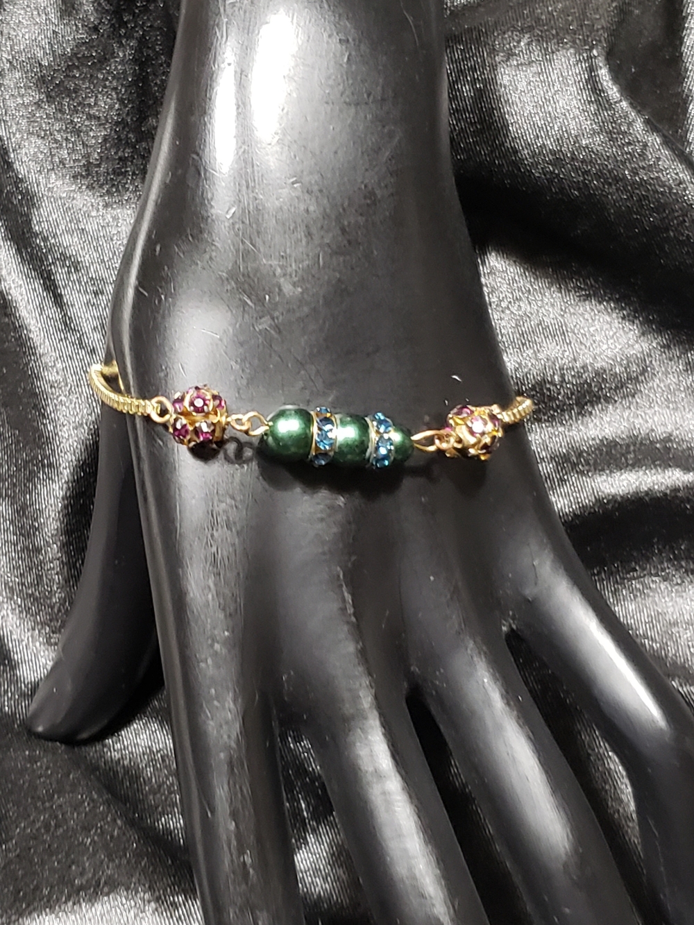 Gold-Tone Green Bead Bracelet with Blue and Pink Accents